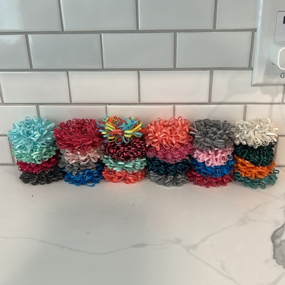 BUNDLE 24 pc HAIR TIES - Picture 14 of 14